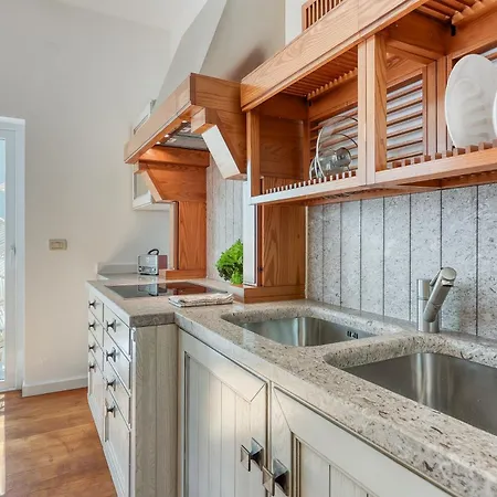 Apartmán The Perfect View Penthouse Design Apt. - Happy