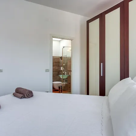 The Perfect View Penthouse Design Apt. - Happy Apartmán *