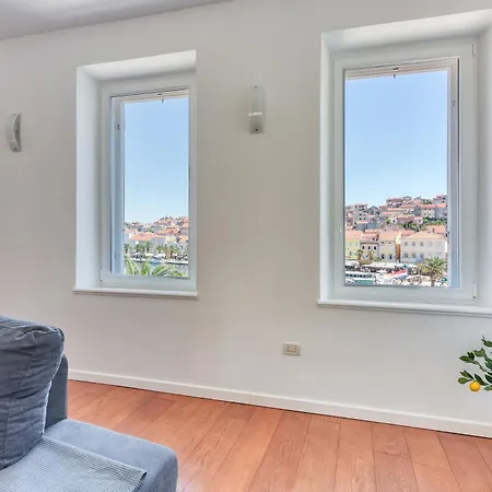 The Perfect View Penthouse Design Apt. - Happy Apartmán *