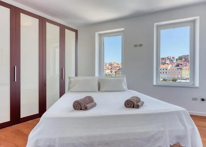 The Perfect View Penthouse Design Apt. - Happy Διαμέρισμα