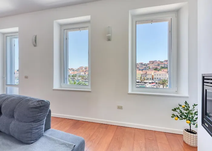The Perfect View Penthouse Design Apt. - Happy Apartamento *